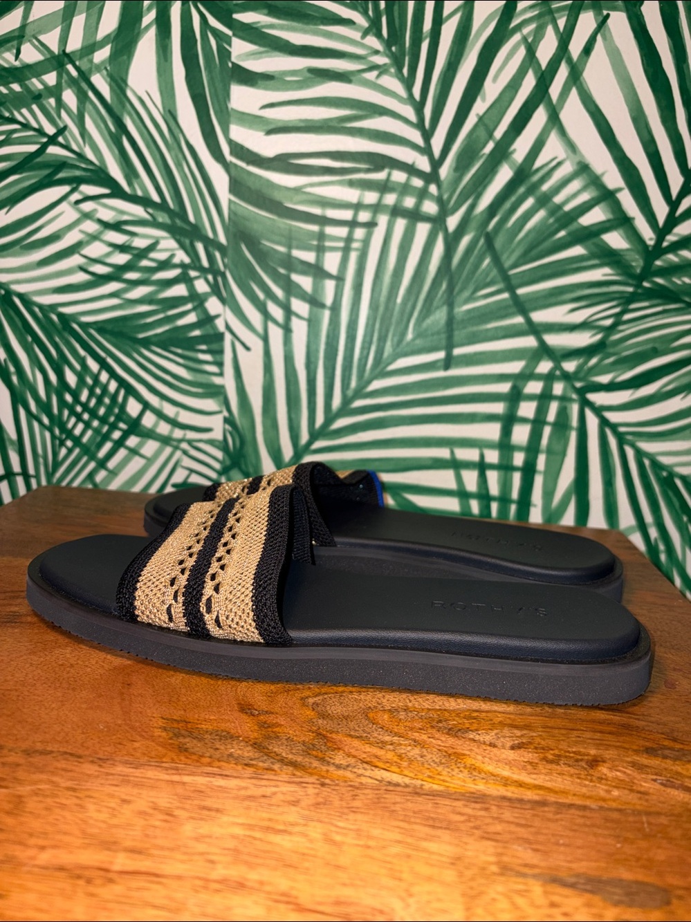 Rothy’s The Slide Sandal Gilded Crochet Women’s 8.5 - Picture 3 of 6